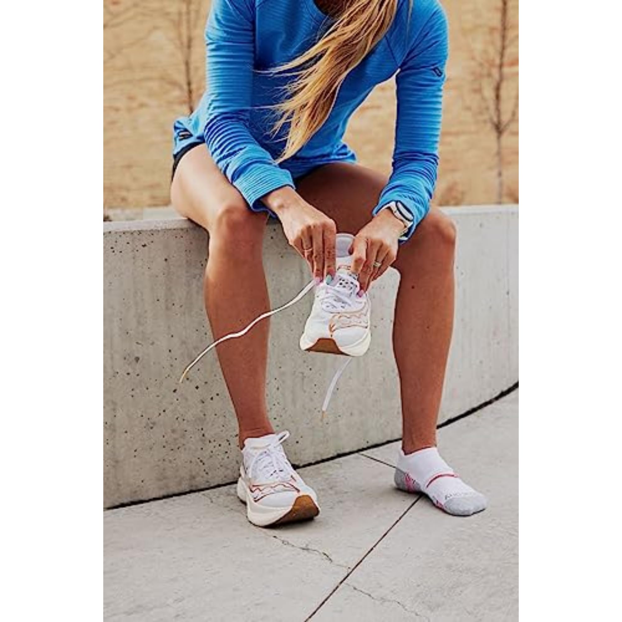 Saucony Women's RunDry Performance Heel Tab Athletic Socks, Available in S-L (8, 16, 24 Pairs)