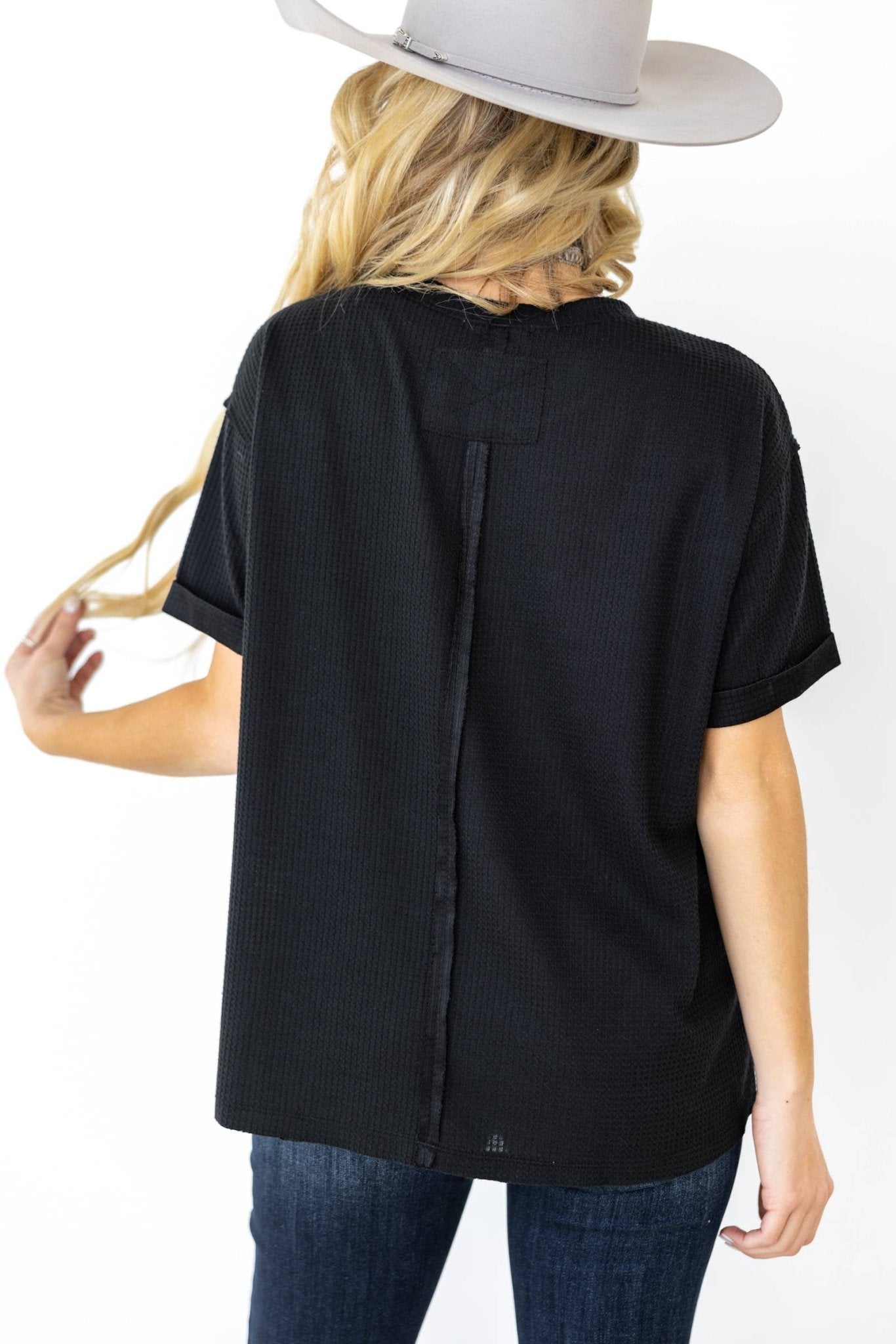 Andrée by Unit "Santa Anna" Two-Tone Short Sleeve Textured Western Top — Stretchy Knit with Raw-Edged Back Patch (5 Colors)